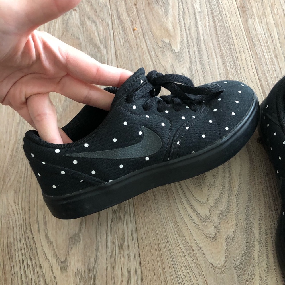 Toddler Girls Nike Shoes